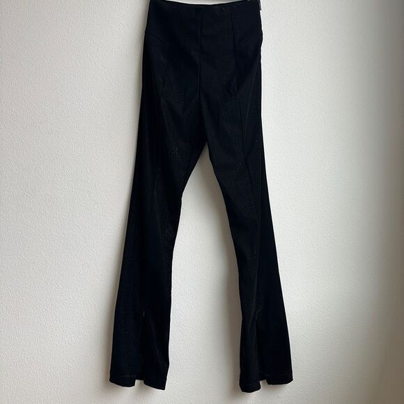 NWT Good American Black Croc Executive Pants Size 2 Flare Leg Slit Zipper XS - Picture 2 of 9